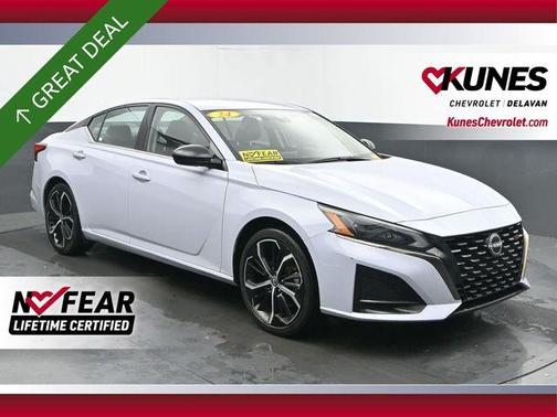 2024 Nissan Altima 2.5 SR