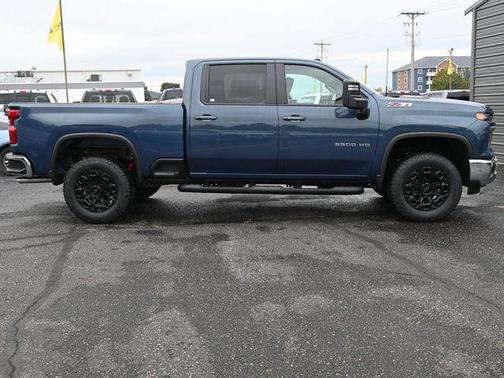 2026 Chevrolet Silverado 3500 LT