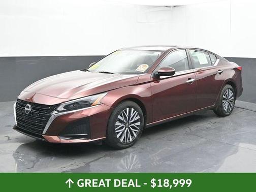 2023 Nissan Altima 2.5 SV