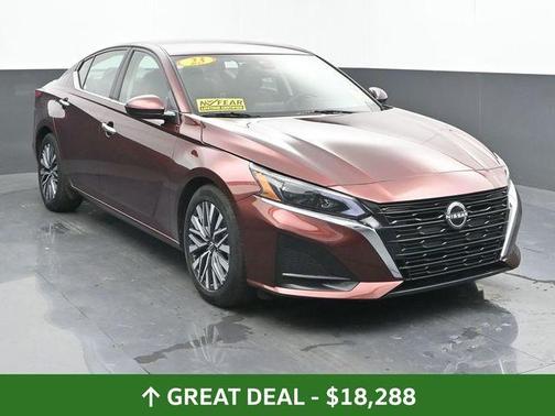 2023 Nissan Altima 2.5 SV