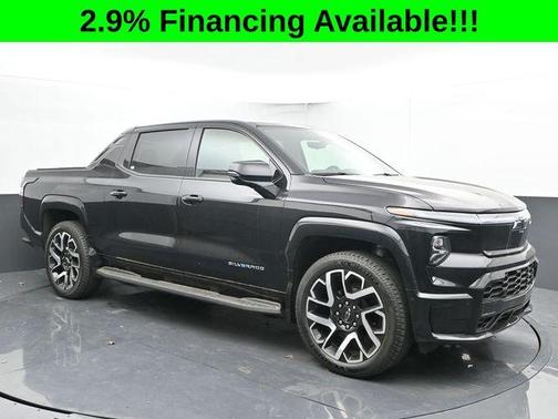 2025 Chevrolet Silverado EV RST