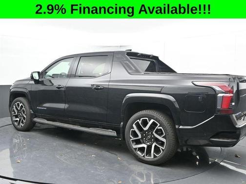 2025 Chevrolet Silverado EV RST