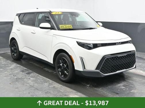 2023 Kia Soul LX