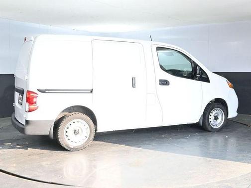 2021 Nissan NV200 S