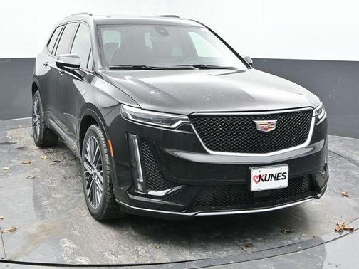 2025 Cadillac XT6 Sport AWD