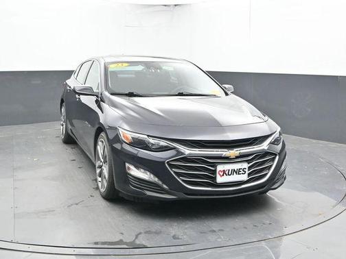 Dark Ash Metallic 2023 Chevrolet Malibu LT