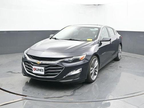 Dark Ash Metallic 2023 Chevrolet Malibu LT