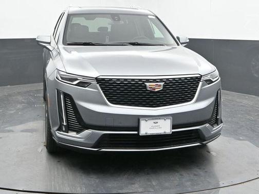 2025 Cadillac XT6 Luxury AWD