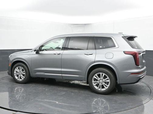 2025 Cadillac XT6 Luxury AWD