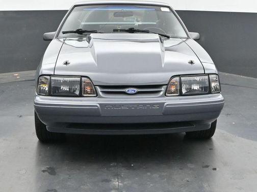 1993 Ford Mustang LX 5.0L Sport