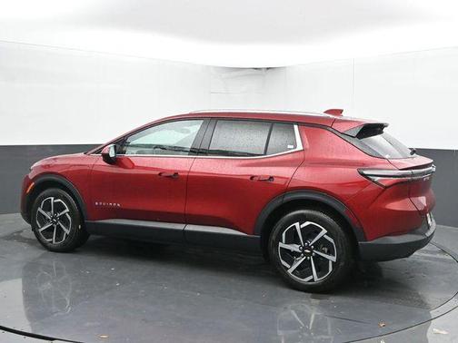 2026 Chevrolet Equinox EV LT 2