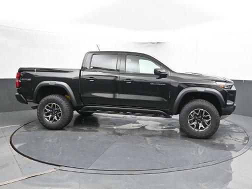 Black 2026 Chevrolet Colorado ZR2