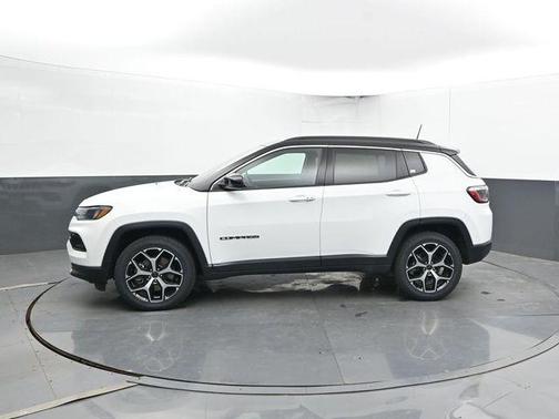 Bright White Clearcoat 2025 Jeep Compass Limited