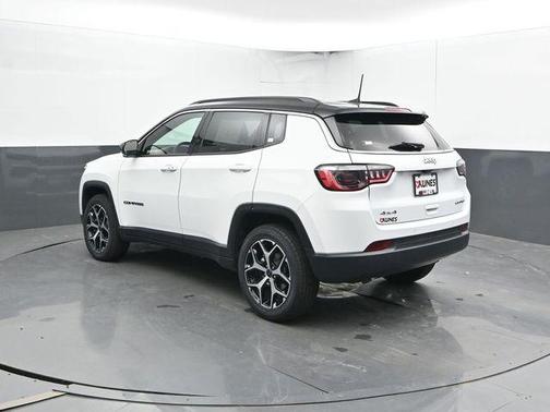 Bright White Clearcoat 2025 Jeep Compass Limited