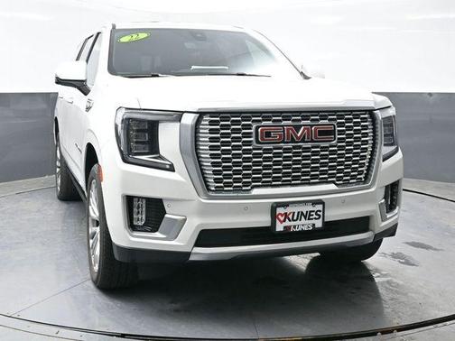 White Frost Tri-Coat 2021 GMC Yukon Denali