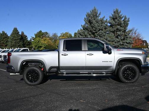 2026 Chevrolet Silverado 3500 LT
