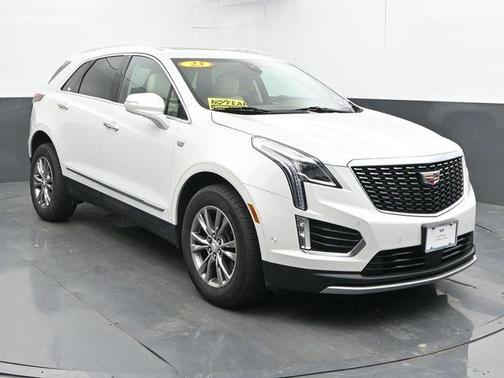 Crystal White Tri-Coat 2023 Cadillac XT5 Premium Luxury