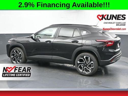 Mosaic Black Metallic 2026 Chevrolet Trax 2RS