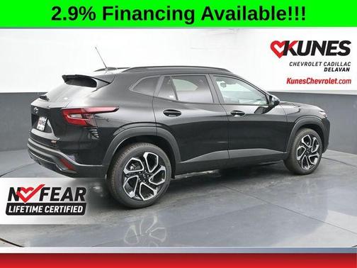 Mosaic Black Metallic 2026 Chevrolet Trax 2RS