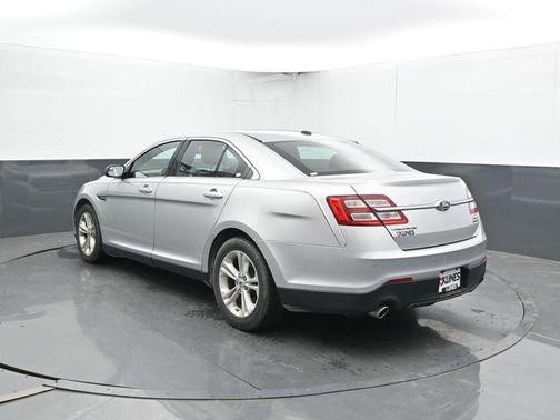 Ingot Silver 2016 Ford Taurus SEL