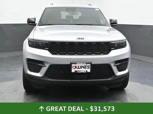 2024 Jeep Grand Cherokee Laredo