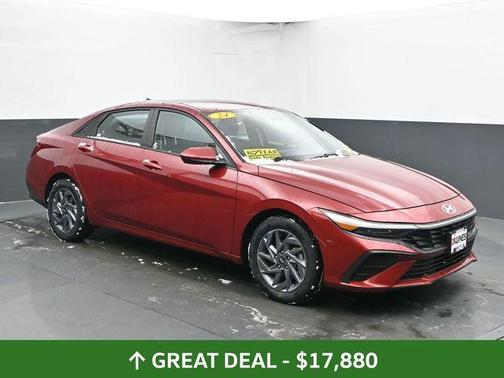 2024 Hyundai ELANTRA SEL