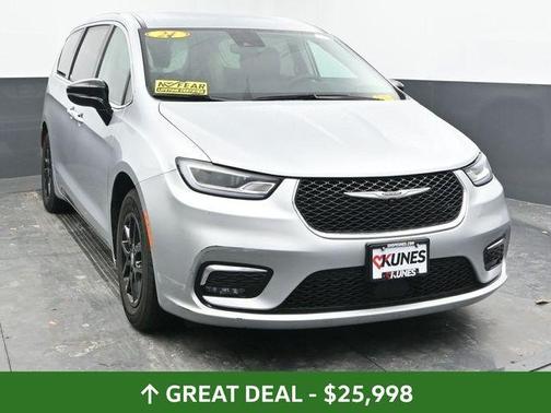 2024 Chrysler Pacifica Touring-L