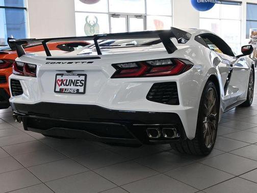 2026 Chevrolet Corvette Stingray w/1LT