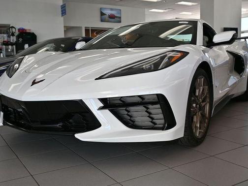 2026 Chevrolet Corvette Stingray w/1LT