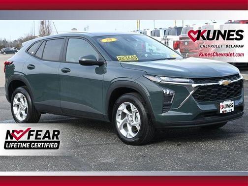 2025 Chevrolet Trax LS