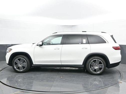 2024 Mercedes-Benz GLS 450 4MATIC