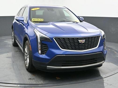 2022 Cadillac XT4 Premium Luxury