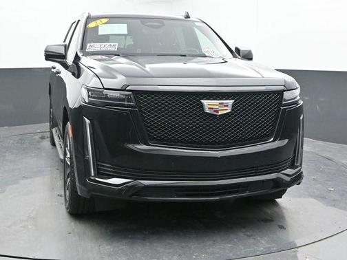 2023 Cadillac Escalade Sport