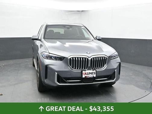 Gray Metallic 2024 BMW X5 xDrive40i