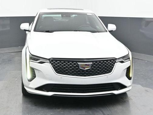 2023 Cadillac CT4 Premium Luxury