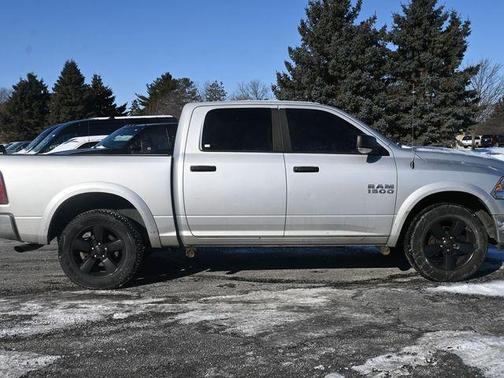 2015 RAM 1500 SLT