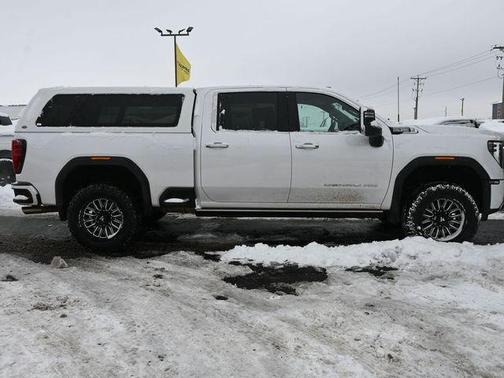 2024 GMC Sierra 2500 Denali