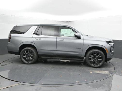 Sterling Gray Metallic 2027 Chevrolet Tahoe LT