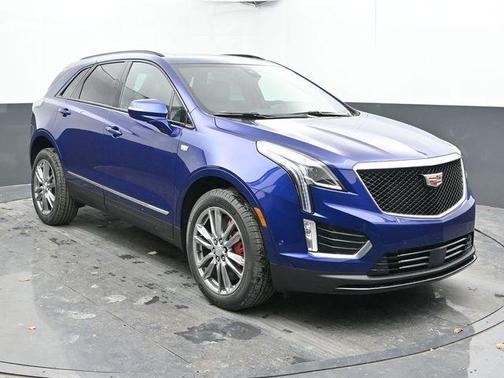 2025 Cadillac XT5 Sport