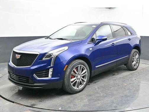2025 Cadillac XT5 Sport