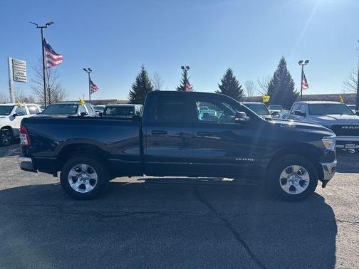 Patriot Blue Pearlcoat 2022 RAM 1500 Big Horn