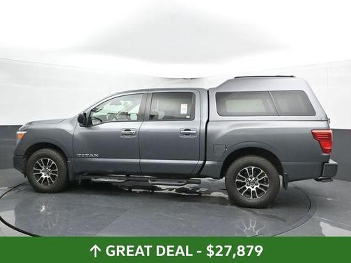 2021 Nissan Titan SV