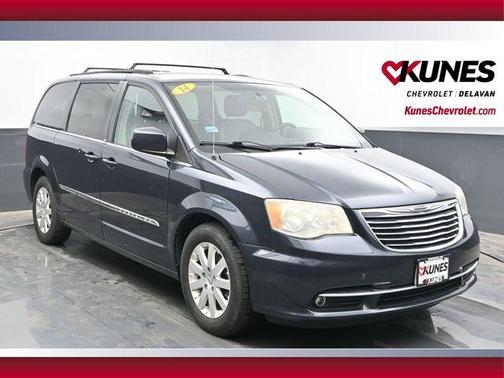 2014 Chrysler Town & Country Touring