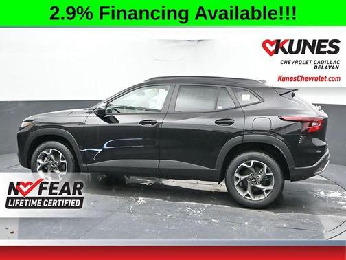 Mosaic Black Metallic 2026 Chevrolet Trax LT