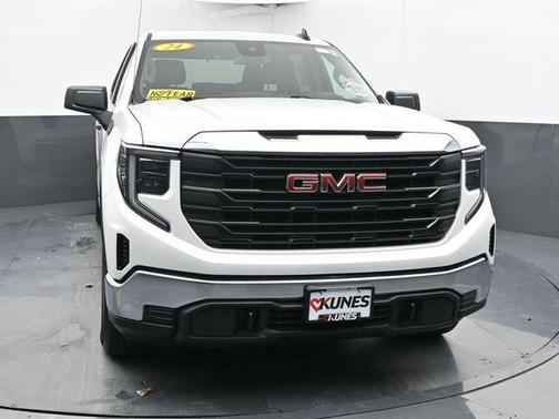 2024 GMC Sierra 1500 Pro