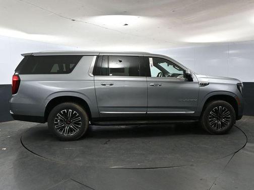 2025 GMC Yukon XL Elevation
