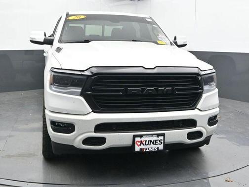 Bright White Clearcoat 2020 RAM 1500 Big Horn