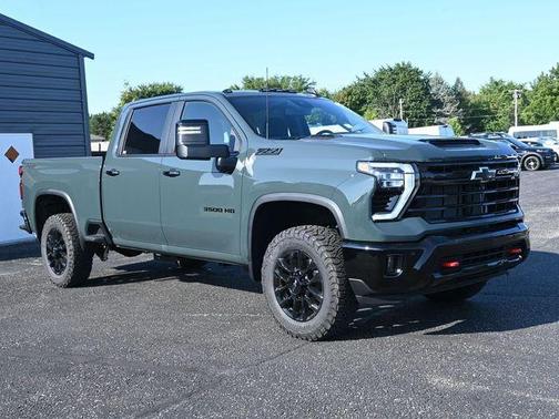 2026 Chevrolet Silverado 3500 LT