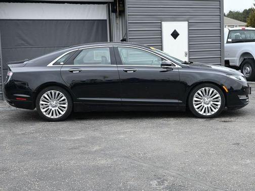 2016 Lincoln MKZ Base