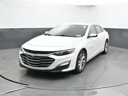 Summit White 2023 Chevrolet Malibu LT